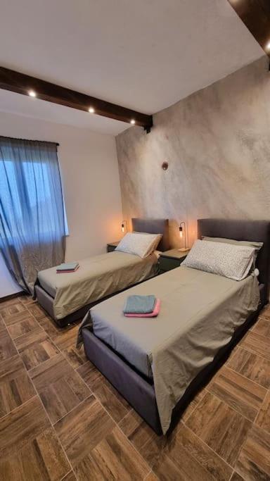 Bee Freeride Biker House Magliolo Exterior foto